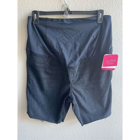 ❤️Ingrid & Isabel Maternity Bermuda Shorts Sz16 - Picture 1 of 6